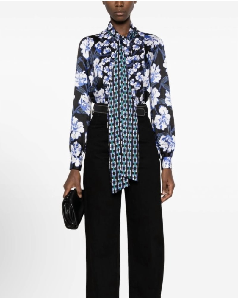 Front of a model wearing a size L Hardy Blouse in Multi in Multi by Diane von Furstenberg. | dia_product_style_image_id:336539